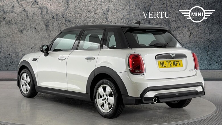 MINI Hatchback 1.5 Cooper Classic 5dr Auto Petrol Hatchback